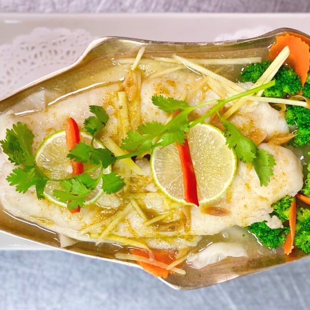 Pla Neung Manow.