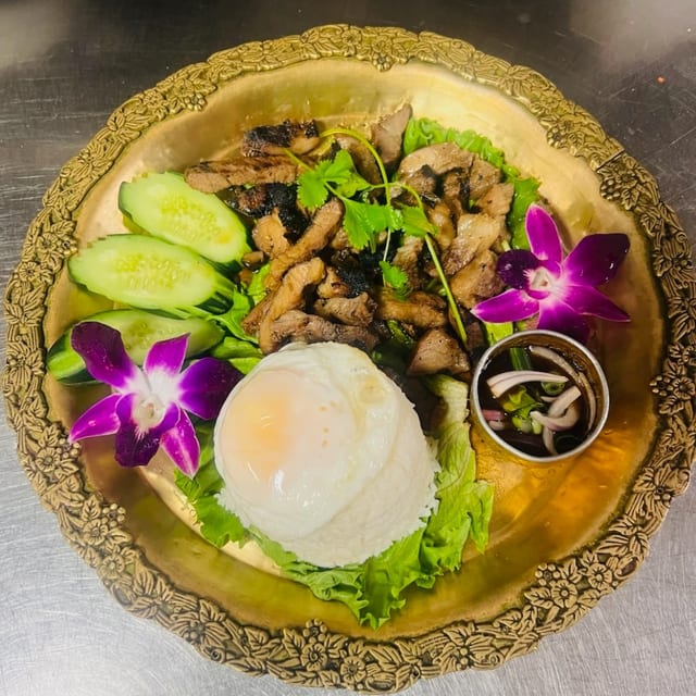 Moo Yang Rad Kao.